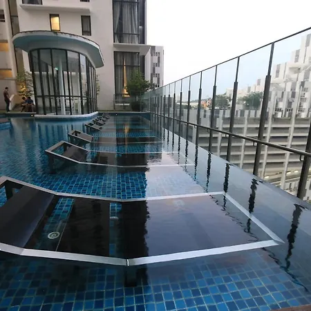 Solstice Cyberjaya By Idealhub Exterior photo